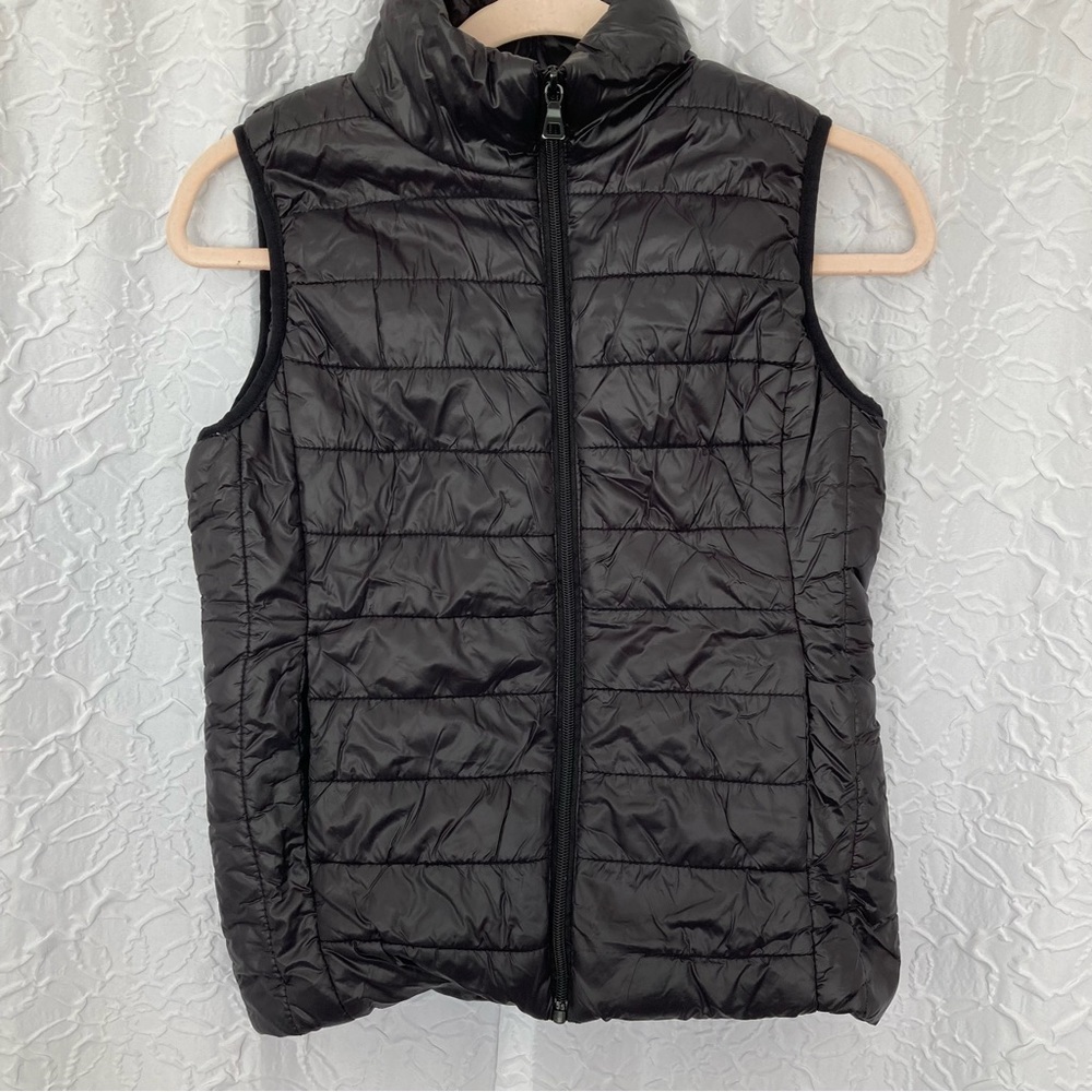 Active USA Black Puffy Zip Up Vest Sz S